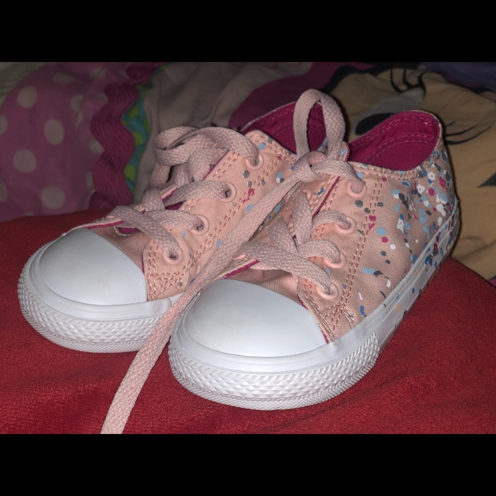 Toddler converse shoe size 8